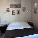 De L'univers Hotel