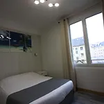 Hotel De L'univers 2*