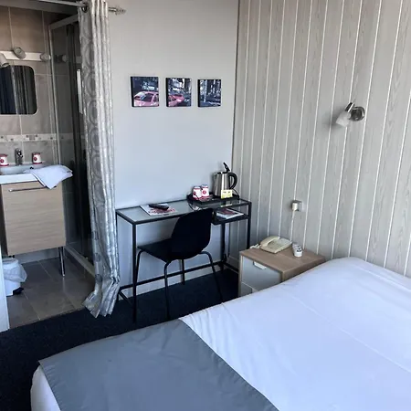 De L'univers Hotel Caen