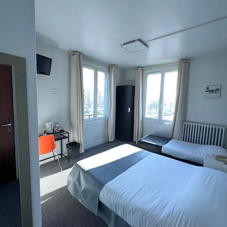 De L'univers Hotel
