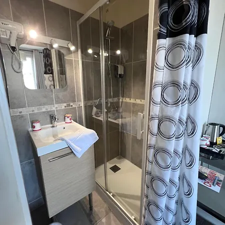 De L'univers Hotel Caen