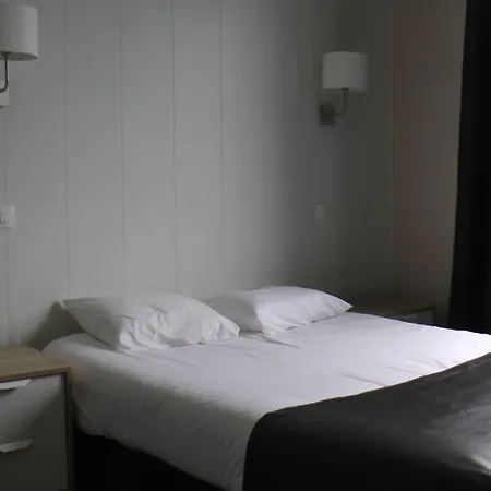 De L'univers Hotel