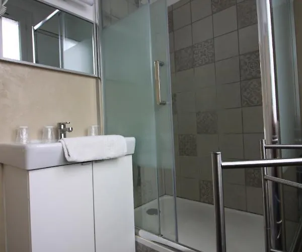 ド リュニヴェール 2*