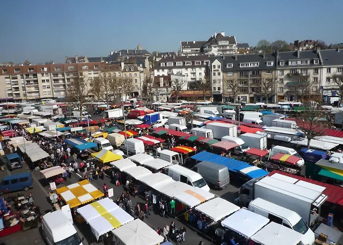 ド リュニヴェール ホテル