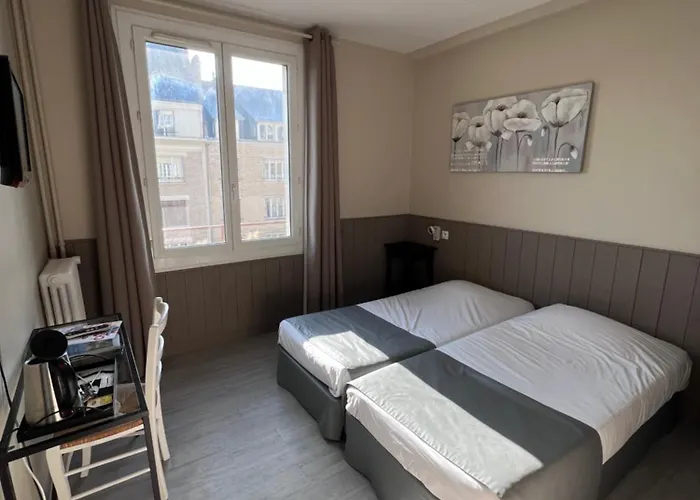 ド リュニヴェール カーン