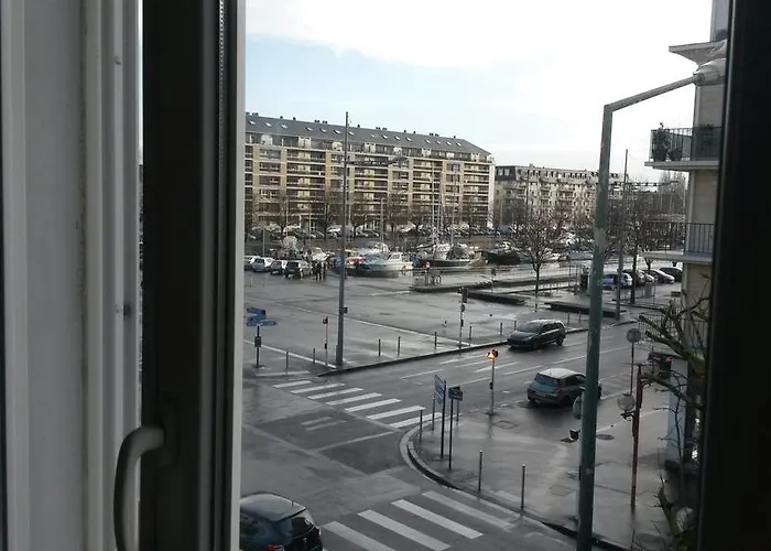 ド リュニヴェール 2*