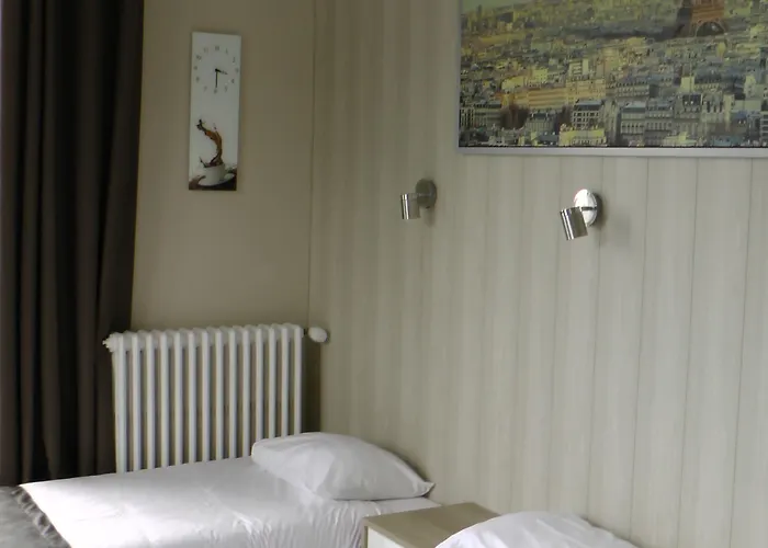 ド リュニヴェール ホテル