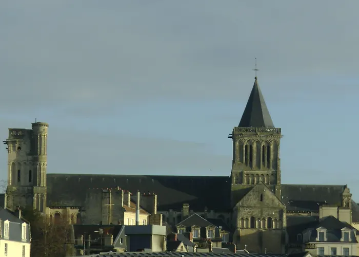 De L'univers Hotel Caen